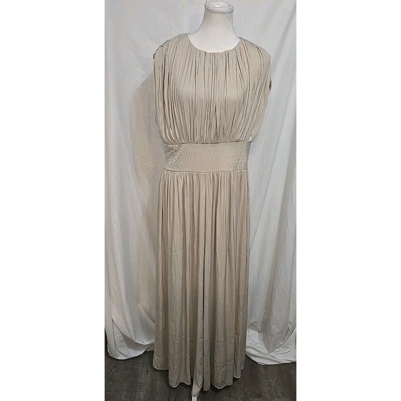 Banana Republic Women's Sleeveless OYSTER PEARL Crystal Pleated Maxi Dress Sz 12